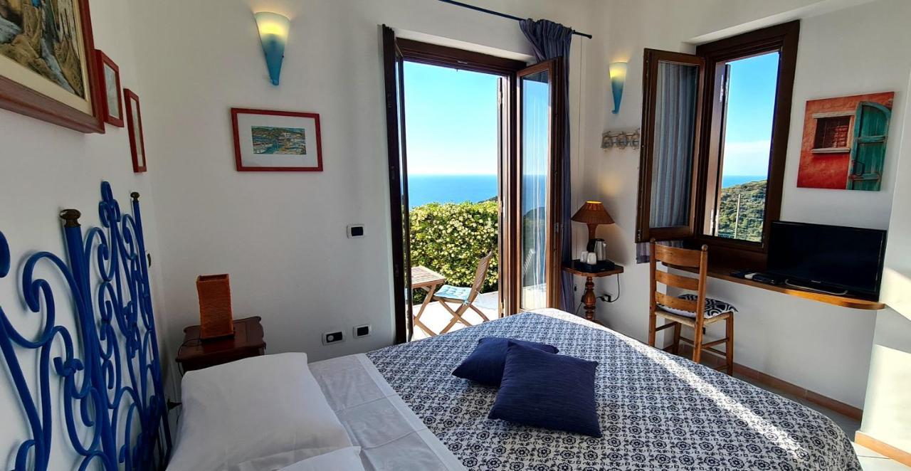 Guest House Villa Il Gabbiano Ponza Ngoại thất bức ảnh