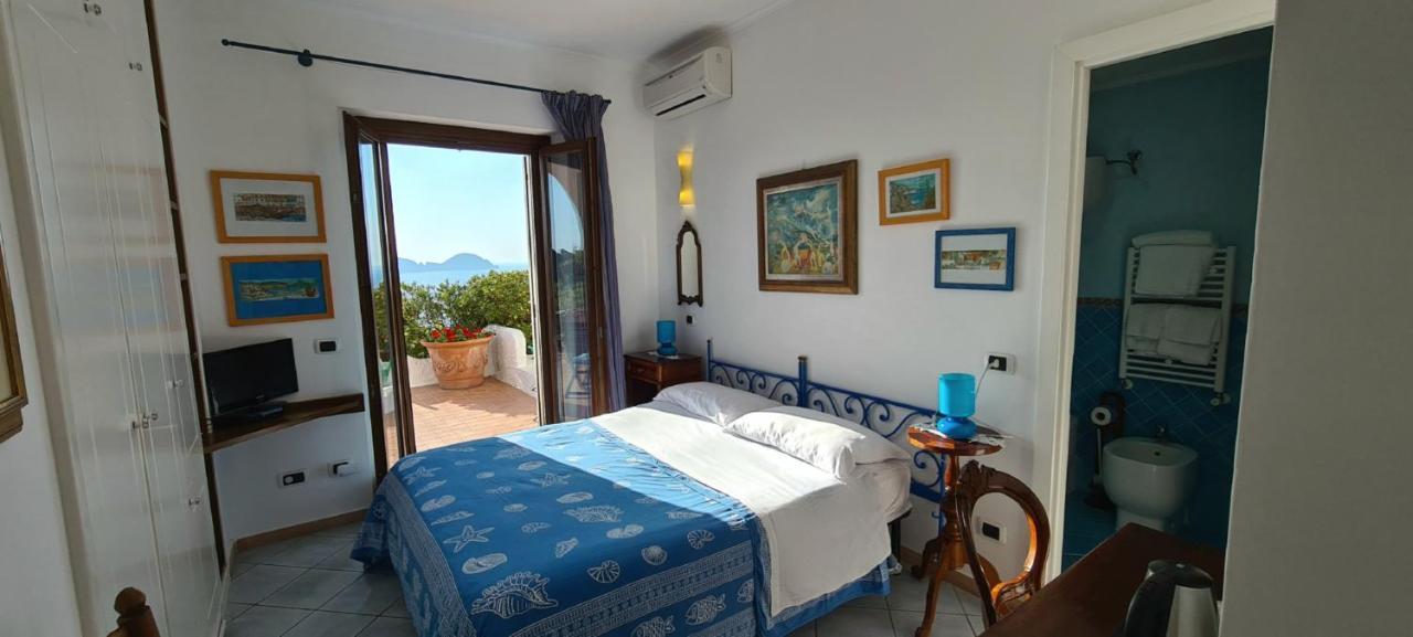 Guest House Villa Il Gabbiano Ponza Ngoại thất bức ảnh