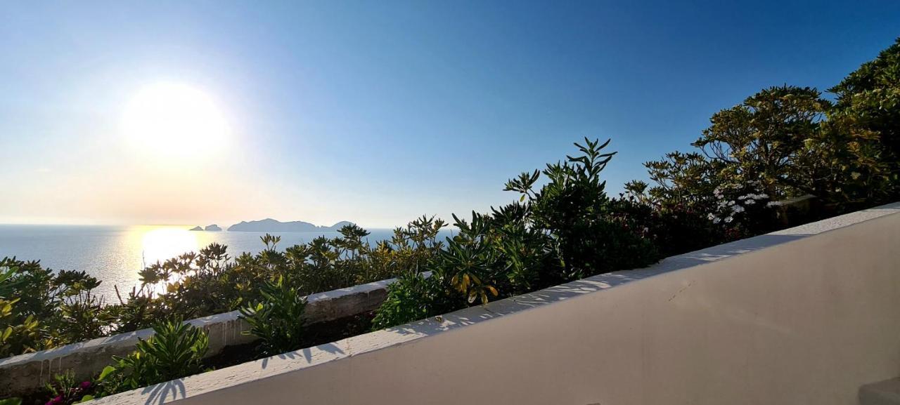 Guest House Villa Il Gabbiano Ponza Ngoại thất bức ảnh
