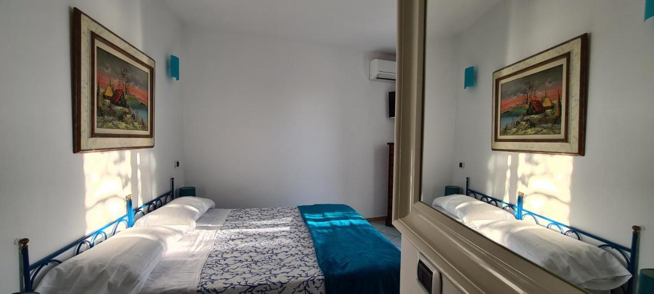 Guest House Villa Il Gabbiano Ponza Ngoại thất bức ảnh