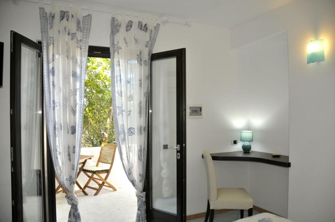 Guest House Villa Il Gabbiano Ponza Ngoại thất bức ảnh